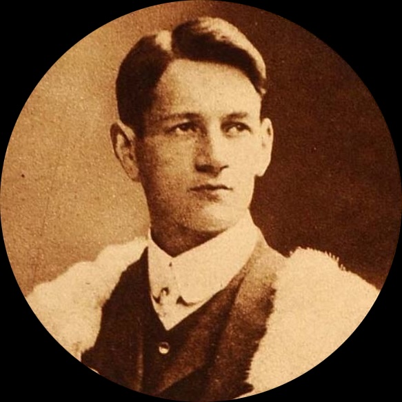 Terence MacSwiney, Lord Mayor of Cork, arrested by British; he immediately goes on hunger strike